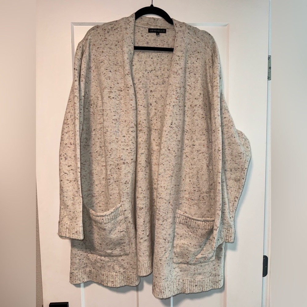 Elegant Cream Speckled Women's Cardigan